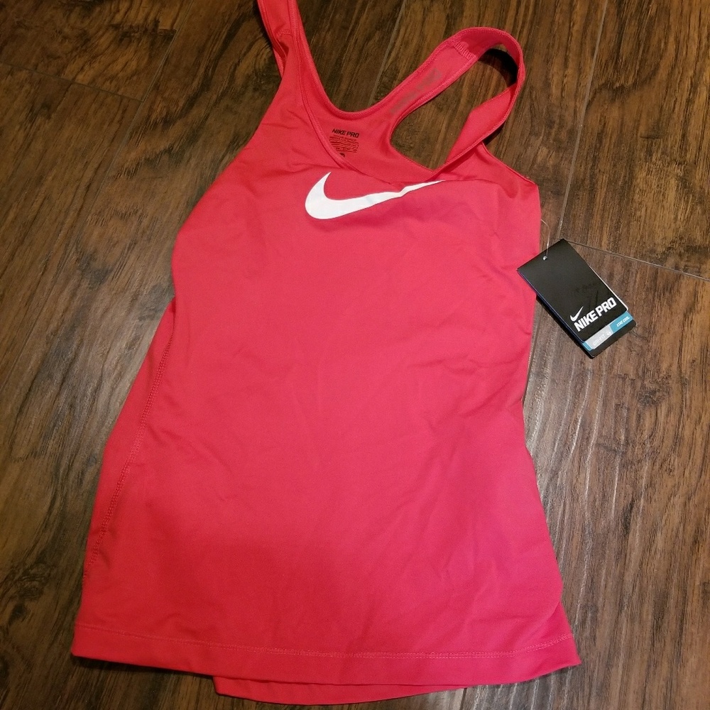 Nike tank